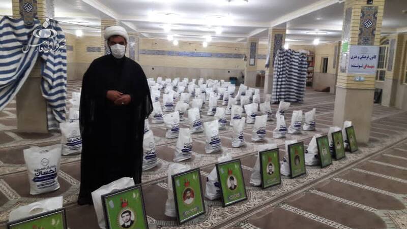 طلبه آچار به دست، آداب و رسوم غلط را برانداخت + عکس