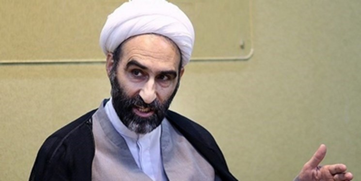 اصل اولیه در احترام به دیگران توجه به «انسانیت» است/ ضرورت توجه به « ساحت‌های شکل‌گیری آداب پژوهش و آموزش» در  عرصه مطالعات تقریبی