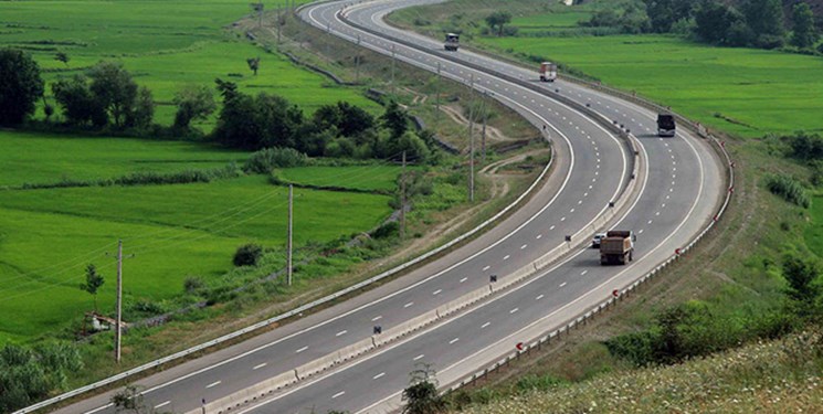 انسداد ۱۲ جاده به دلیل کاهش ایمنی مسیر/تردد روان خودرو در جادهها