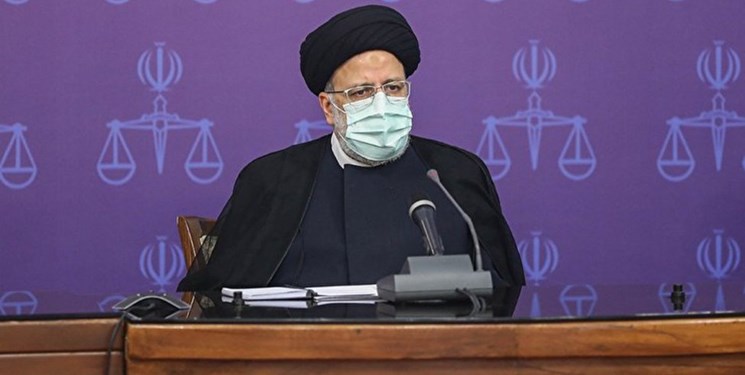 رئیسی: تمام نیروهای انسانی قوه قضاییه از ابتدای ۱۴۰۰ زیر پوشش بیمه تکمیلی قرار میگیرند