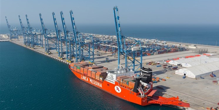 جزئیات ظرفیت ۲۴۰ میلیون تنی بنادر شمالی و جنوبی/تسریع پذیرش و ارسال کالا در بندر