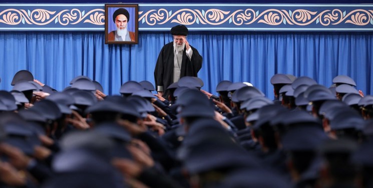 جمعی از فرماندهان نیروی هوایی ارتش فردا با رهبر انقلاب دیدار میکنند