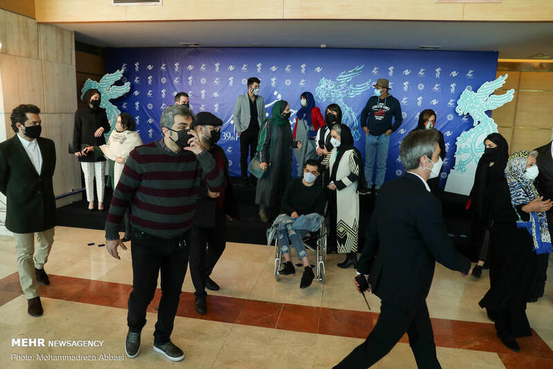 عوامل فیلم ابلق در سومین روز سی و نهمین جشنواره فیلم فجر