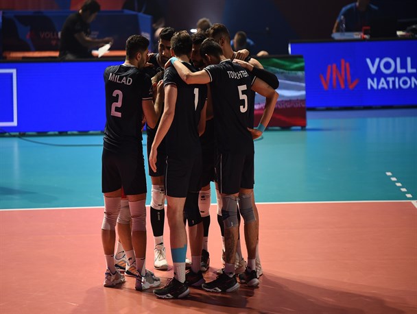 پژومان: راه پیروزی برابر لهستان را بلدیم/ قلی‌پور: لهستان قطعا کار سختی در پیش خواهد داشت