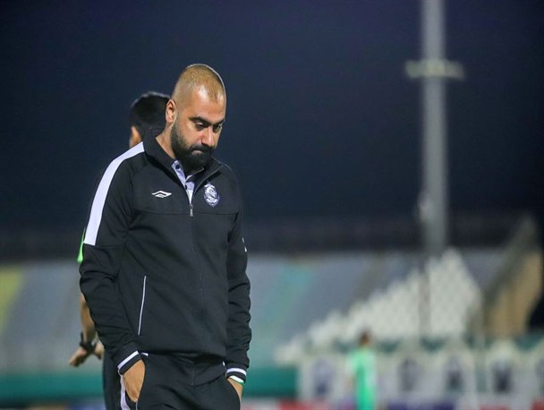 محرومیت ۲ جلسه‌ای سرمربی ملوان پس از اتفاقات بازی با پرسپولیس/ محکومیت ۲۴ میلیونی ملوانان