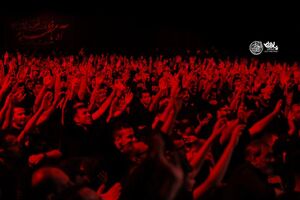 اولین شب از ماه عاشقی در روضه‌العباس(ع)